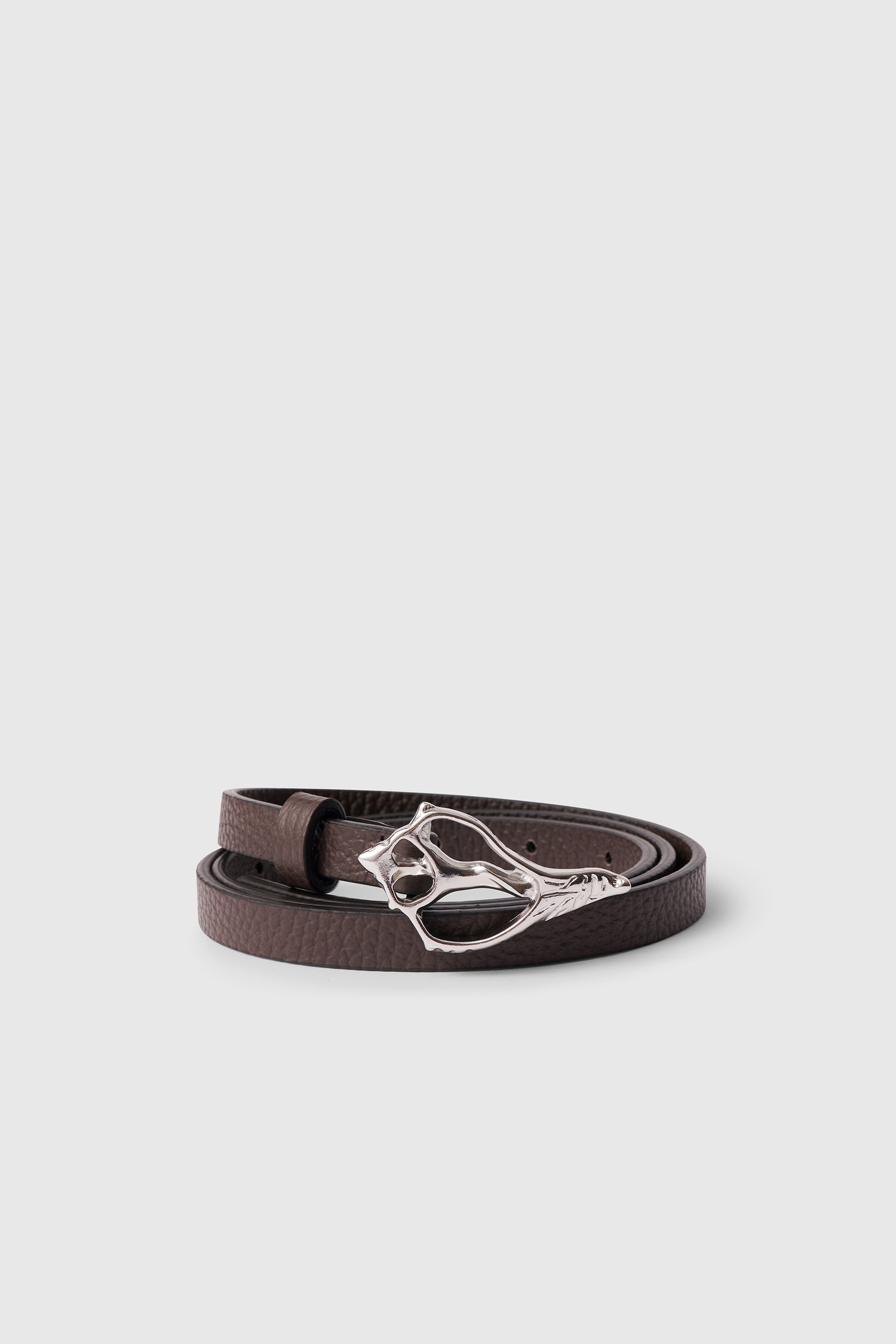 The Petit Seashell pebble leather belt