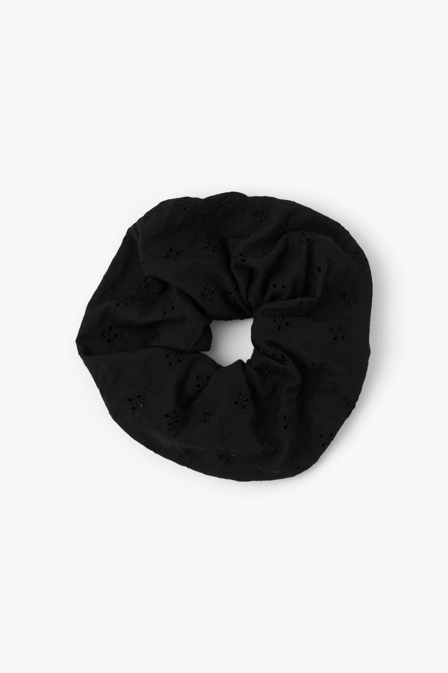 The Rut broderie anglaise scrunchie